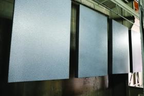 聚酯噴涂鋁單板